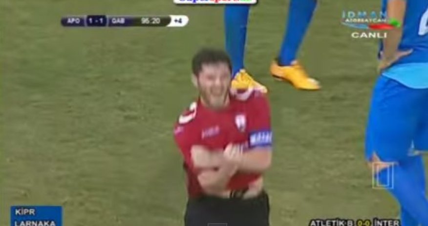 Cavid Hüseynovdan bayrağımızı cıran kiprli azərkeşlərə cavab - FOTO + VİDEO