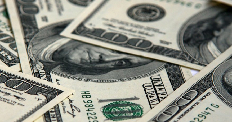 Dollar ucuzlaşdı - Məzənnə