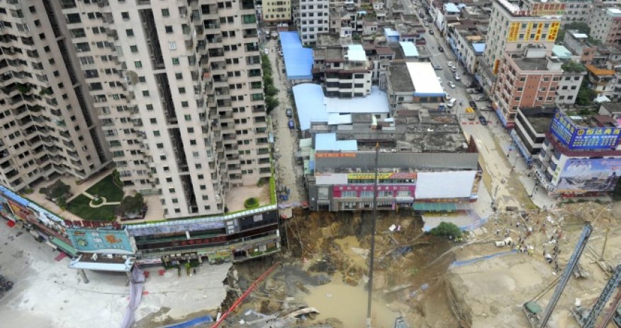 Провалилась станция метро