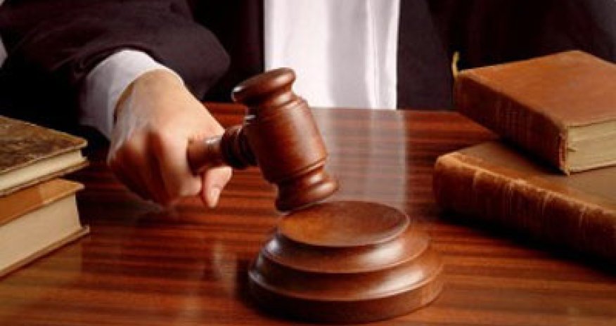 Cavid Hüseynovun məhkəməsi başlayıb