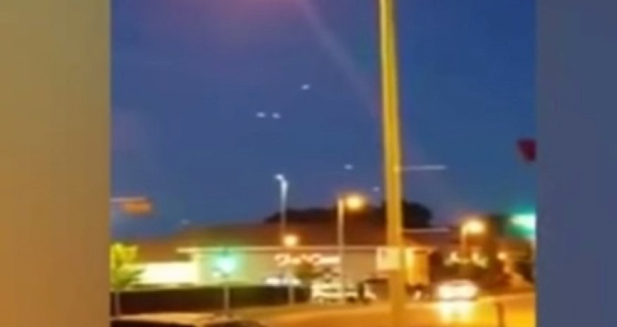 Американец заснял на видео танцующие НЛО