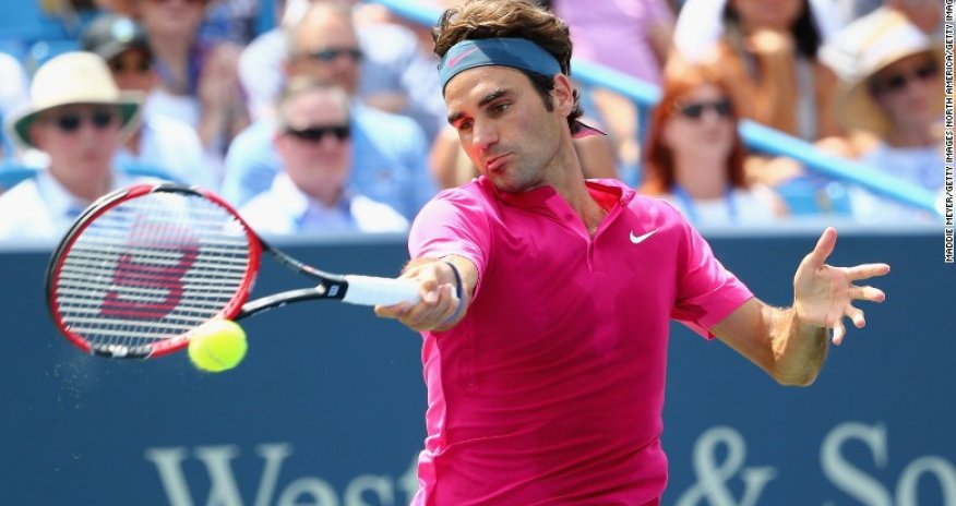 Roger Federer denies Novak Djokovic history bid