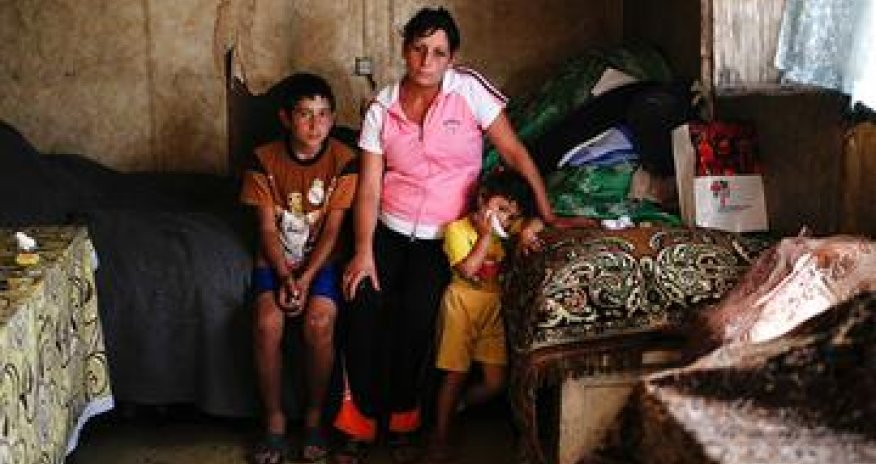 Armenians flee en masse from border villages of Azerbaijan
