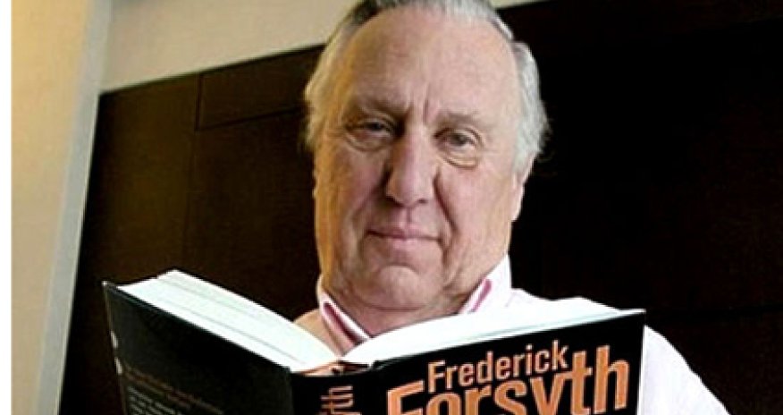 Məşhur yazıçı kəşfiyyatçı çıxdı - FOTO+VİDEO