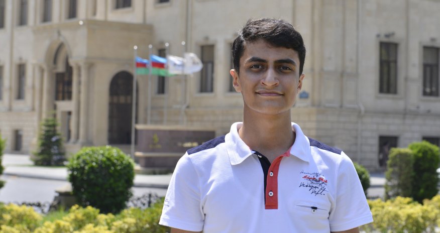 700 bal toplayan Nihad Abbasovla MÜSAHİBƏ