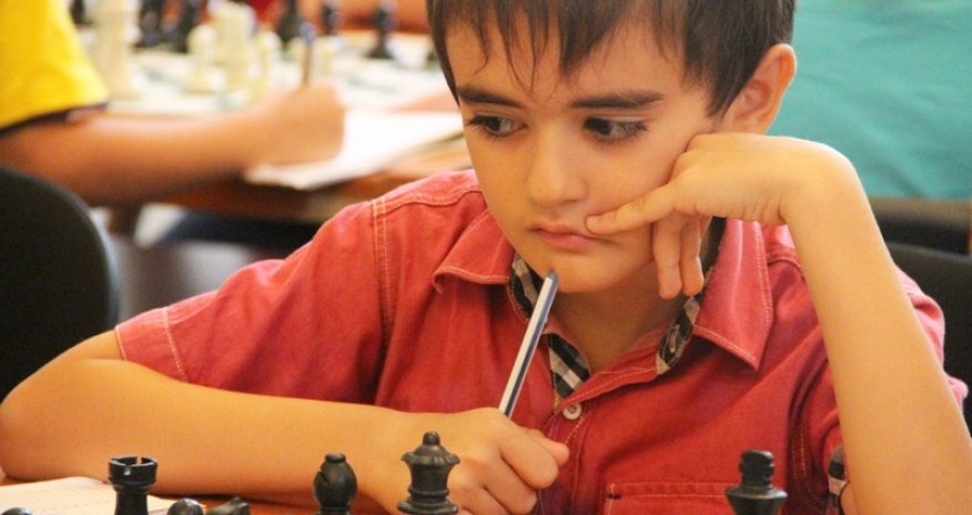 Balaca şahmatçılar - FOTOLAR