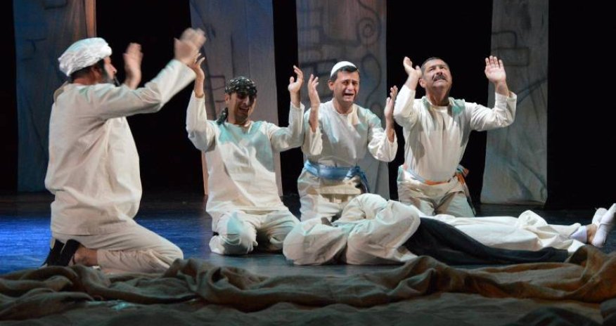 Tamaşamız xarici mətbuatda... - Fotolar