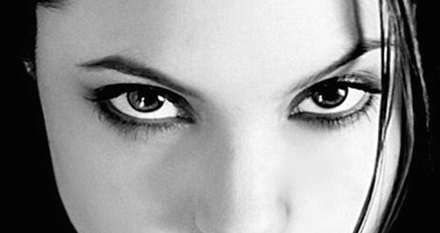 Rare photographs of Angelina Jolie at aged 20 have gone on sale at London gallery