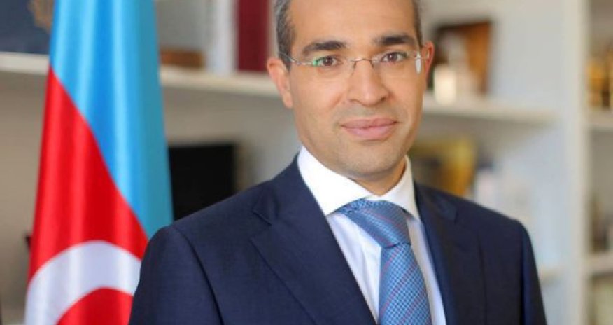 Mikayıl Cabbarov müəllim axtarır