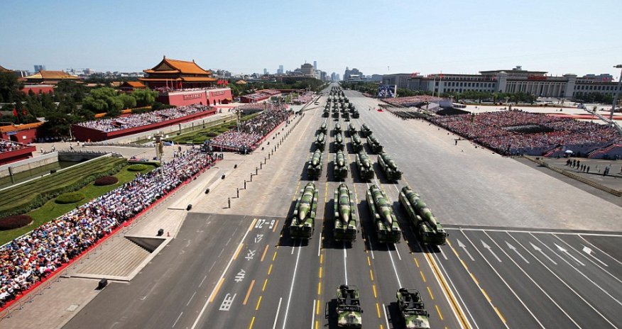 12,000 troops, hundreds of tanks...