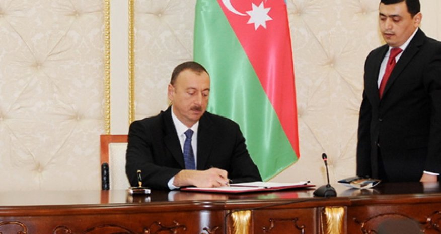 Prezident mədəniyyət xadimlərinə fəxri adlar verdi - SİYAHI