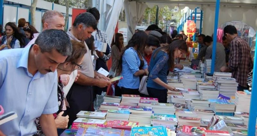 IV Beynəlxalq Kitab Sərgi Yarmarkasının açılış mərasimi keçirildi