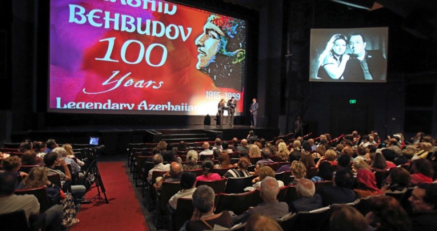 ​“Arşın mal alan” filmi Hollivudda nümayiş olundu