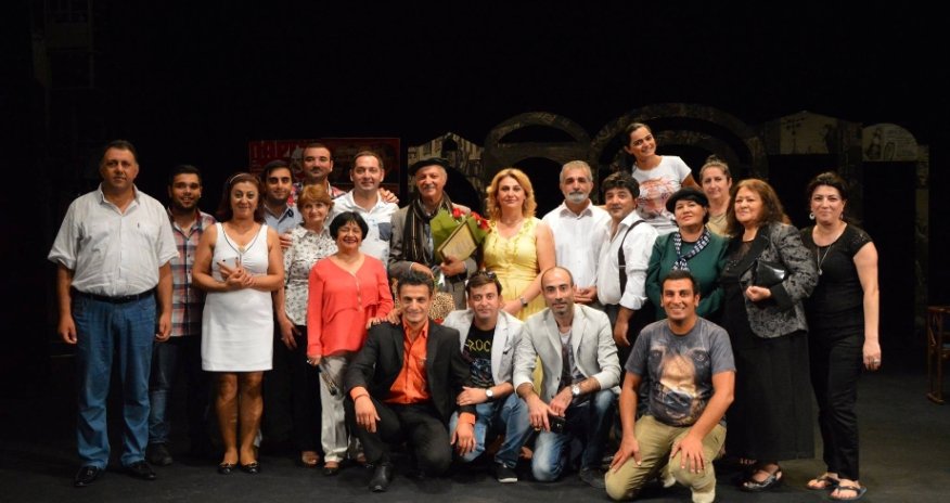 Gənc Tamaşaçılar Teatrı öz mövsümünü açdı - Fotolar