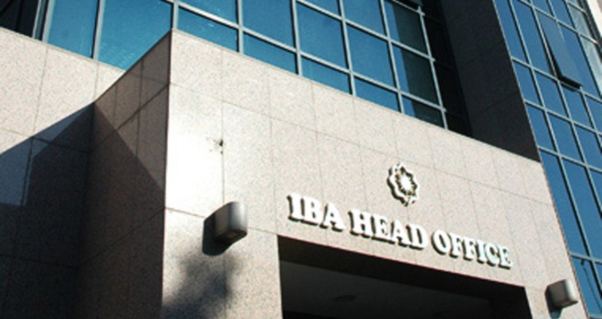 Azerbaijan arrests bankers, businessmen for unpaid loan