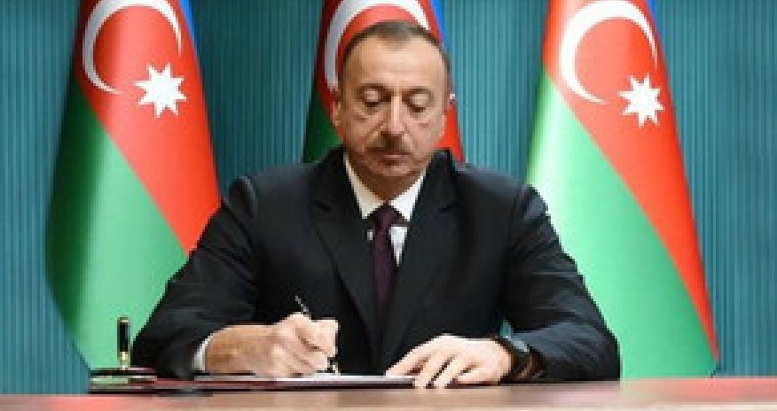 Bir qrup mədəniyyət xadiminə fəxri adlar verilib - SİYAHI