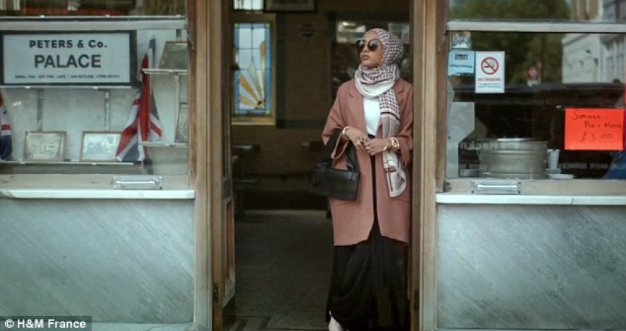 H&M features its first Muslim model in a hijab