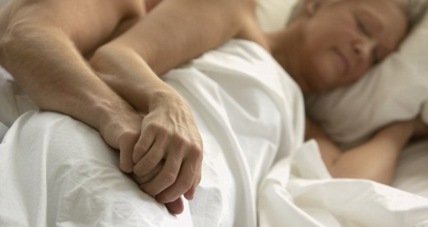Sleeping naked can be better for your health, say experts