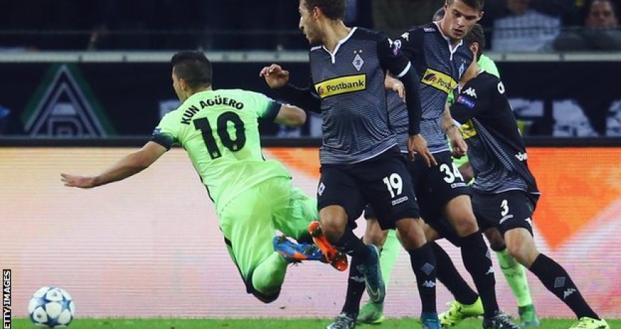 Borussia Mönchengladbach 1 - 2 Man City