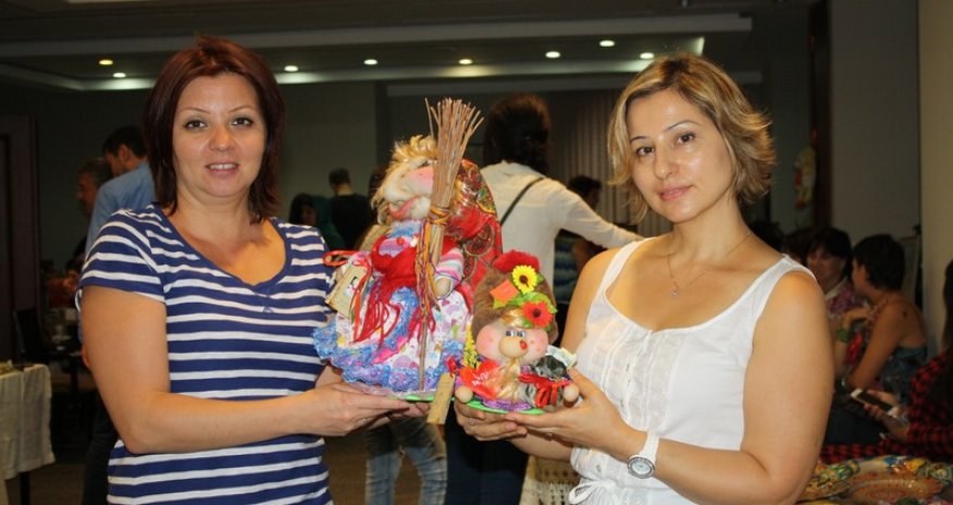 «Любимый Каспий» - выставка арт-работ мастеров рукоделия - РЕПОРТАЖ