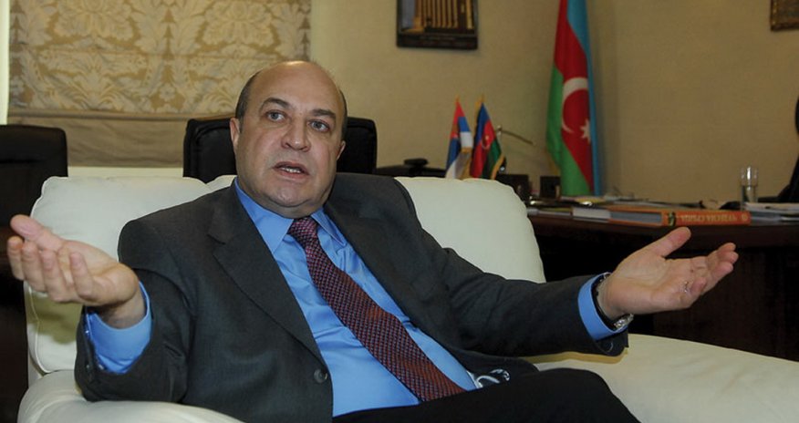 Keçmiş baş prokuror öz yubileyi ərəfəsində yeni kitab çapdan çıxartdı