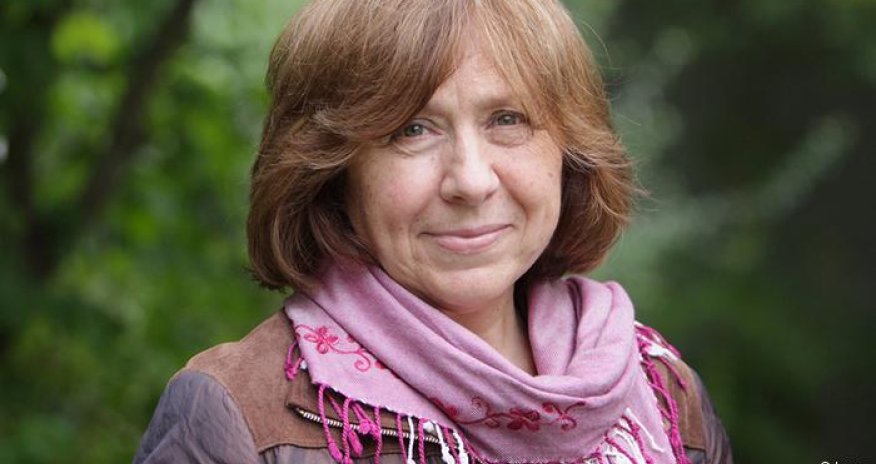 Ədəbiyyat üzrə Nobel mükafatı qadın yazıçıya verildi