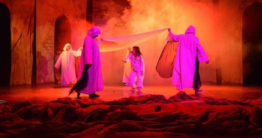 “Xortdanın cəhənnəm məktubları”  “Известия Калмыкии” qəzetində - Fotolar