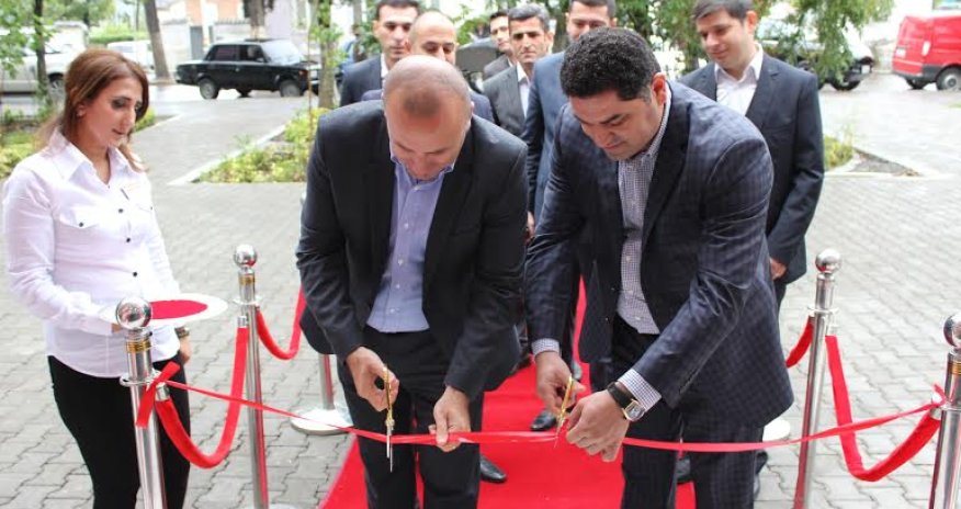 Bakcell opens service center in Lankaran