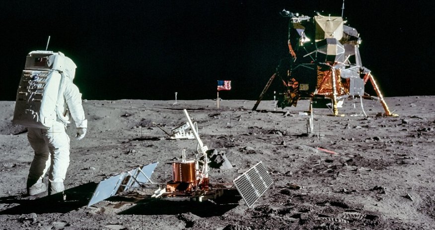 Panoramas of the MOON