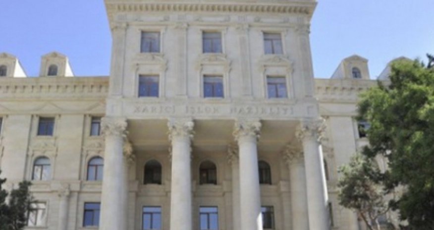 XİN-dəki gizli bomba partladı