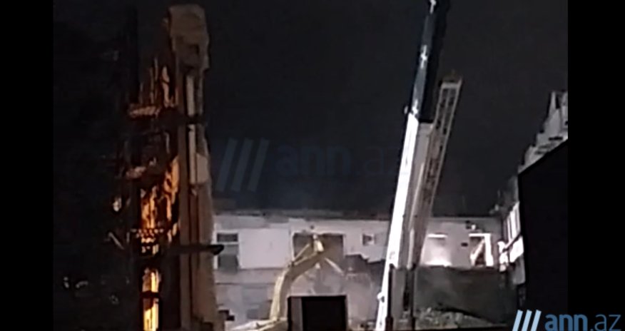 NO COMMENT: Сносят кинотеатр 