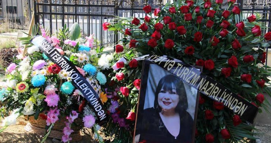 Musiqili Teatrın aktrisası dəfn olundu - FOTOLAR