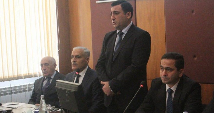 KİV nümayəndələri Təhsil Nazirliyinin media ilə işləmək strategiyasını müzakirə etdi