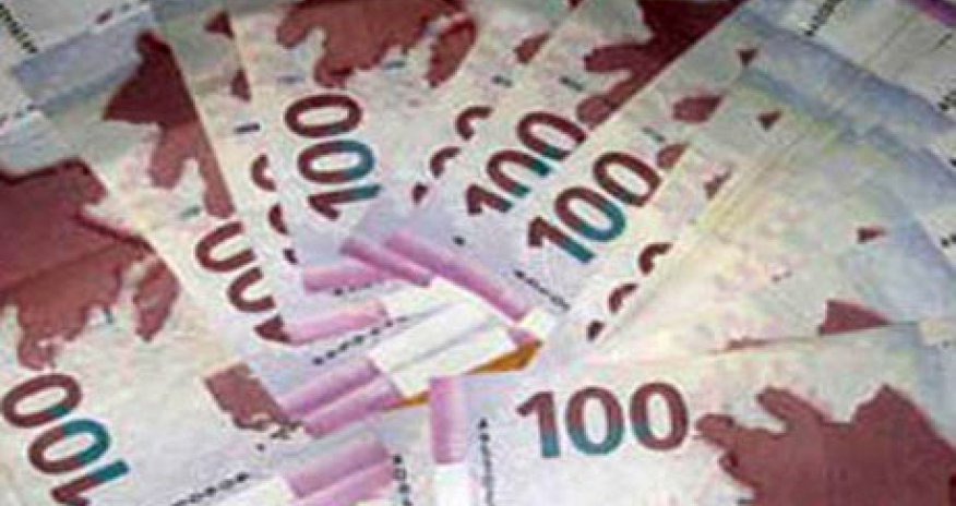 Manatın devalvasiyası barədə şayiələrin əsası varmı?