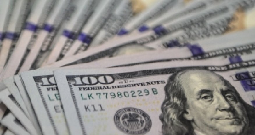 Azərbaycanda dollar bahalaşdı, avro ucuzlaşdı