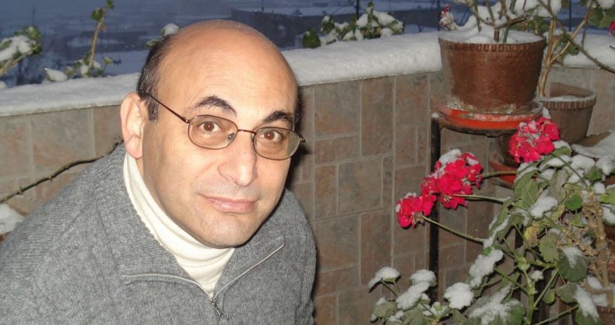 Azerbaijan frees jailed historian over poor health