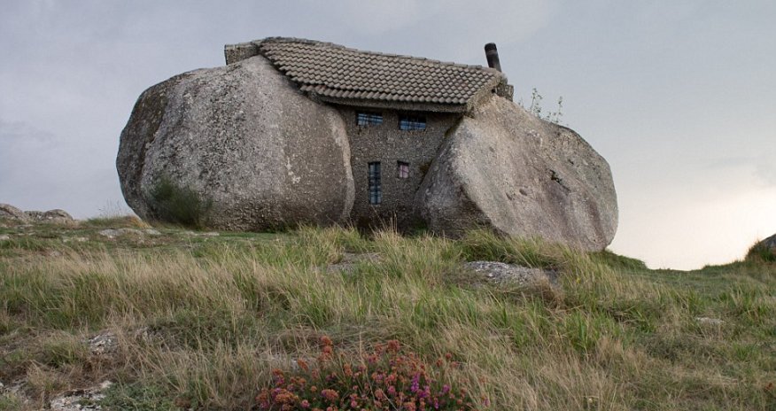 The real-life Flintstones house