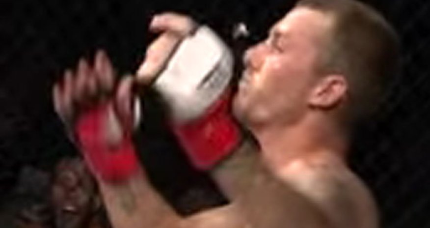 MMA fighter smash opponent’s tooth into row Z in epic video