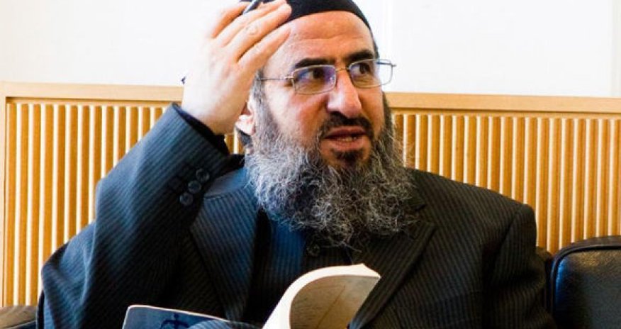 Azərbaycanda xaricdə təhsil alan mollalar qadağan olunur