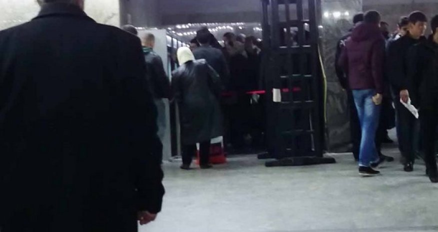В метро усилены меры безопасности