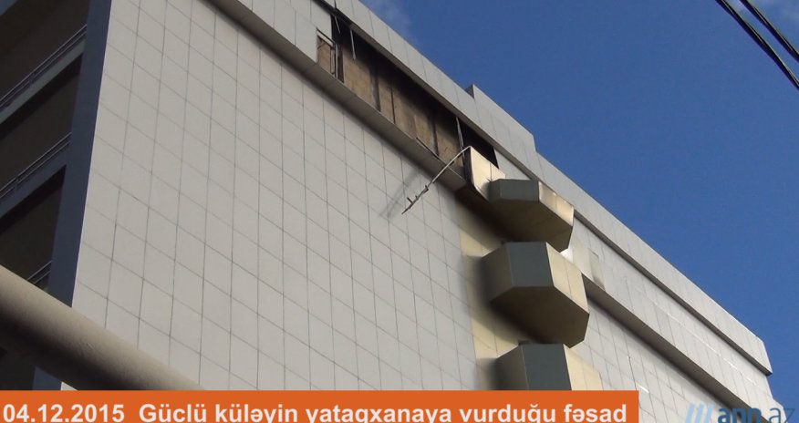 NO COMMENT: Tələbə yataqxanası qarşısında böyük təhlükə - ANN.TV