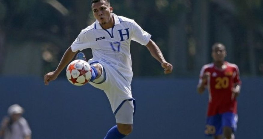 Football star shot dead