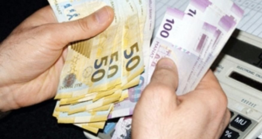 Dollar yenidən ucuzlaşdı - Məzənnə