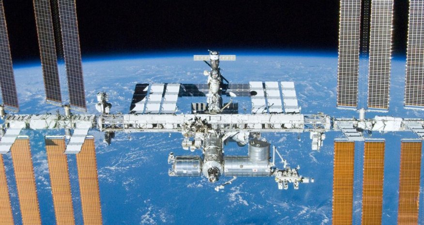 How the most expensive structure in the world was built