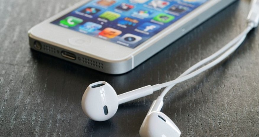 The iPhone you'll never need to plug in