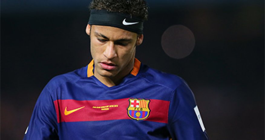 Неймара вызвали в суд