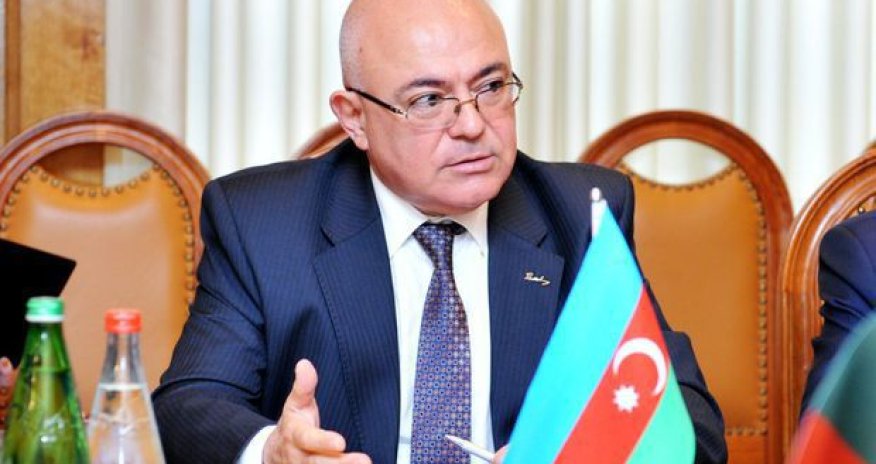 Gömrük Komitəsinin generalı işdən çıxarıldı