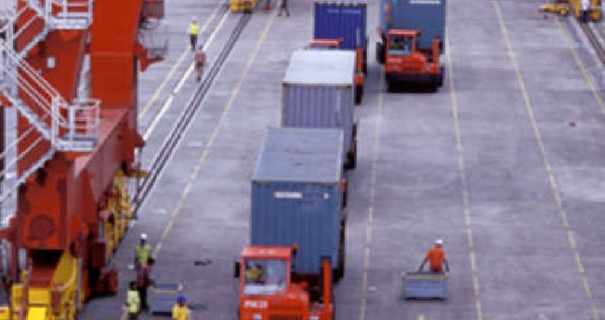 Azerbaijan eyes transportation as priority in 2016