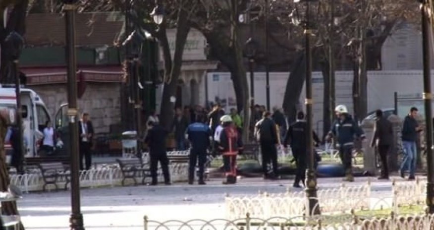 ​İstanbulda güclü partlayış: 9 alman turisti öldü - VİDEO