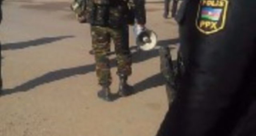 Police clash with people protesting price rises in Siyazan
